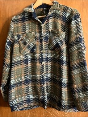 Better Unsaid Green Plaid Shacket Size Medium NWOT